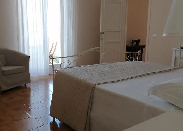 Dimora Bianca Pezze Di Greco