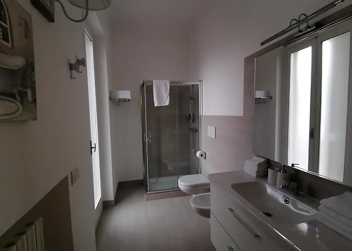 Dimora Bianca Affittacamere Pezze Di Greco